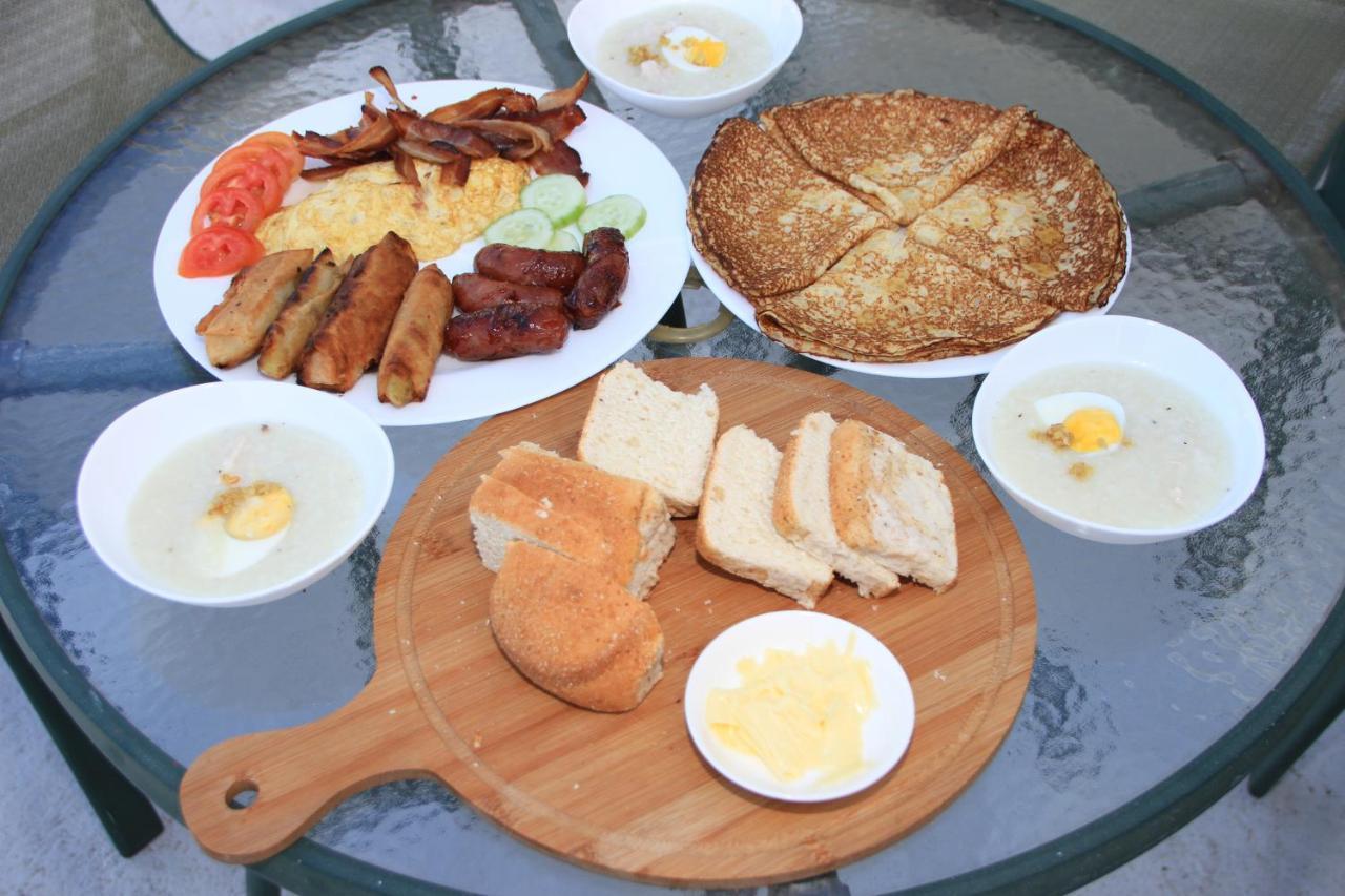 Victoria'S Bed & Breakfast Puerto Galera Exteriér fotografie