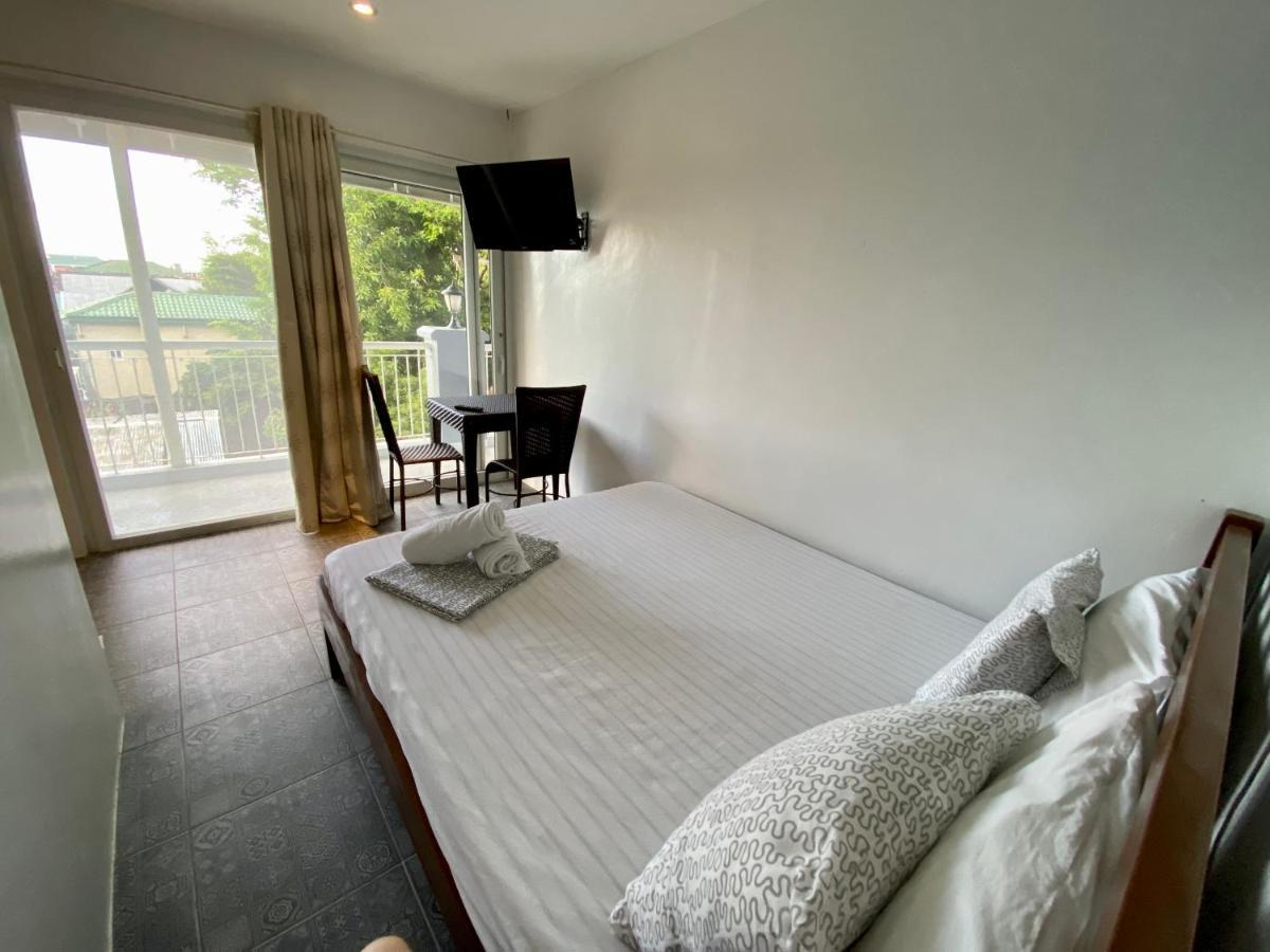 Victoria'S Bed & Breakfast Puerto Galera Exteriér fotografie
